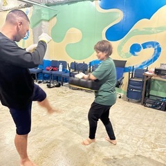 仕事帰りにスッキリ！名護で気軽にキックボクシング🔥の画像