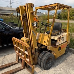 ヒンジ付き フロントダブルタイヤ フォークリフト TCM 1.5トン ディーゼルエンジン ジャンク品 の画像