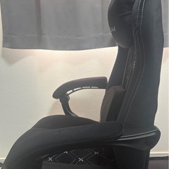 Dowinx ゲーミングチェア 回転式温熱腰当て付き ポケットコイル オフィスチェア デスクチェア の画像