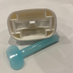 チューブしぼり器(歯磨き粉など)の画像