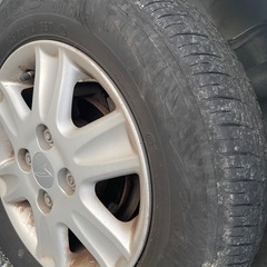 ホイール付きタイヤ 145/80r13の画像