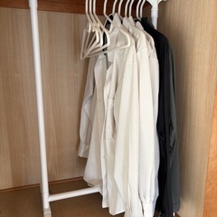 ハンガーラックの画像