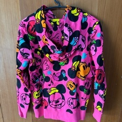 【ディズニー公式】パーカーの画像