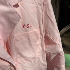 ピンクの白衣？の画像