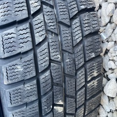 バリ山　スタッドレスタイヤ　175 70 R14 4本セットの画像