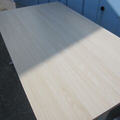 会議テーブル　T字脚　1400ｘ800ｘ700　木目チークの画像