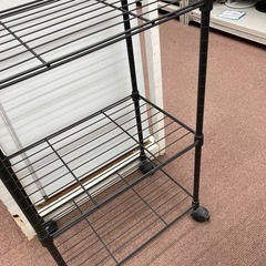 【激安】【早い者勝ち】キャスター付きメタルラックの画像