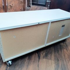 テレビボード　白　ホワイト　木目調　収納　キャスター付き　テレビ台　サイズ（約）幅100×奥35×高44　　■近隣配送無料 買取GO‼　栄和店の画像