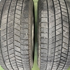 スタッドレスタイヤアルミホイールセット
の画像