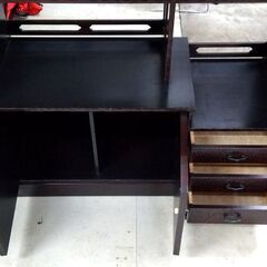 鎌倉彫 茶箪笥 幅：約91cm 昭和レトロ 花模様 飾り棚 和家具 漆塗り 茶棚 家具 収納 札幌市 中央区 南12条の画像