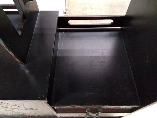 鎌倉彫 茶箪笥 幅：約91cm 昭和レトロ 花模様 飾り棚 和家具 漆塗り 茶棚 家具 収納 札幌市 中央区 南12条