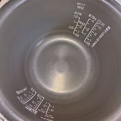 ZOJIRUSHI　圧力IH炊飯器　5.5炊き　NW-PS10　ホワイト　2020年製の画像