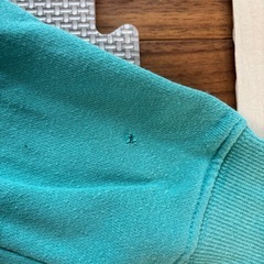 120㎝のユニクロのトレーナー　男の子仕様の画像