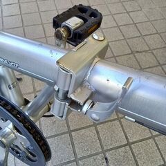 リユースのサカイ栃木店★ジモティ割あり★ CAPTAINSTAG 折りたたみ自転車 20インチ シルバー クリーニング済み TC11628の画像