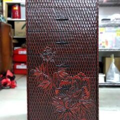 鎌倉彫 6段チェスト 幅：約45cm 昭和レトロ 花模様 箪笥 和家具 漆塗り 衣類 家具 札幌市 中央区 南12条の画像