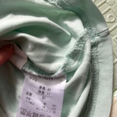 80サイズ　女の子　長袖シャツの画像