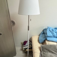 スタンド間接照明の画像