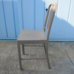 チェア　ポリプロピレン　ライトブラウンの画像