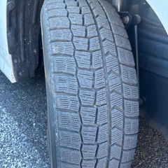 90ノア、ヴォクシースタッドレスタイヤの画像