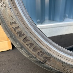 夏タイヤ 245 35 18 2本 ほぼ新品の画像