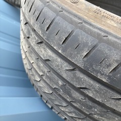 夏タイヤ 245 35 18 2本 ほぼ新品の画像