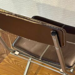 ニトリで購入した折畳椅子2脚の画像