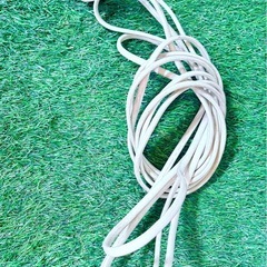 1.8m 3口 延長コード✨掃除機・電動工具もOK🌿使用感ありでもまだまだ活躍♪お家・車庫・ガレージに便利でお得な1本🌸中古品の画像