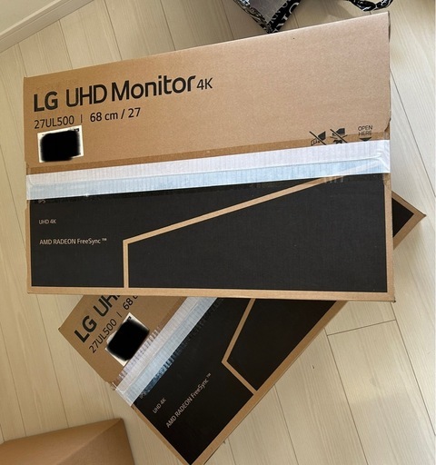 モニター2台とモニターアーム1台セットです。LG 27UL500-W 27インチ 4K