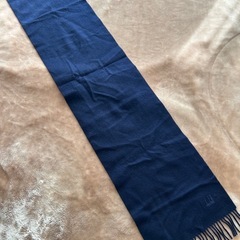 ダンヒルdunhillマフラー ストール ショール スカーフ navy ネイビー紺色系 darkblue ダークブルー青色系 無地ロゴ カシミヤ100% カシミア100%スコットランド製 メンズmen’s男性用紳士の画像