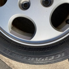 ブリヂストンスタッドレスタイヤ　アイスパートナーの画像