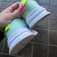 NIKE20センチ　ジェニー21センチの画像