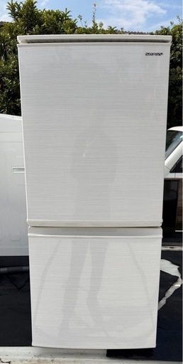 最終処分 シャープノンフロン冷凍冷蔵庫SJ-D14F-W