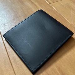 折りたたみ財布の画像