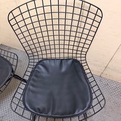 東Z#495 ワイヤーチェア 4脚  ブラック ダイニングチェア オフィス オシャレ ステンレス の画像