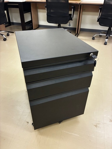 バラ売り可能カギつきキャスターつきキャビネットワゴン3点セット