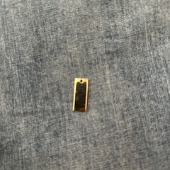 セシルマクビー、チャームの画像