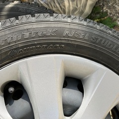 スチールホイール ホンダ純正ホイールキャップ スタッドレスタイヤ付き 4本セット の画像