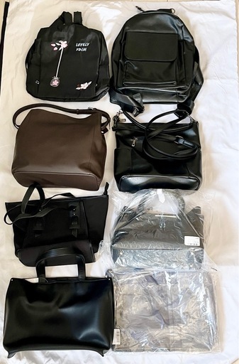 バッグ17個まとめてお願いします。