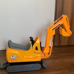 コマツ　ショベルカー　ケンケンキッキの画像