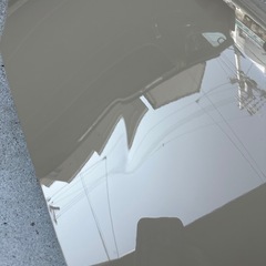 トヨタハイエース　ボンネット　アースカラー　ベージュの画像