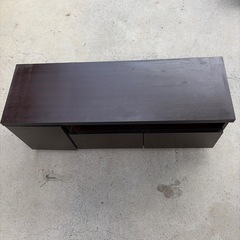 木目調テレビボード　キャスター付きの画像