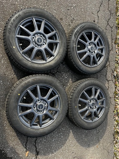 スタッドレスタイヤ4本セット