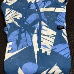 NIKE ナイキ パーカー 未着用 XLの画像