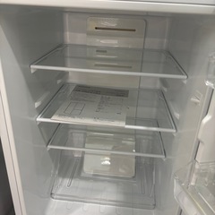 配送可【ヤマダ】【156L ファン式冷蔵庫】★2022年製 クリーニング済/6ヶ月保証付き 【管理番号11711】桒の画像