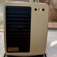 トヨトミ石油ファンヒーターの画像