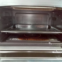 TOSHIBA 簡易スチームオーブンレンジ 石窯ドーム　EP-PD7 ホワイトの画像