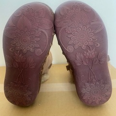 モコモコで温かいブーツの画像