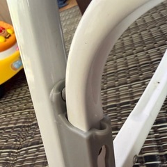 bellababy 高さ調整可能なグレーのベビーベッドの画像