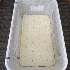 bellababy 高さ調整可能なグレーのベビーベッドの画像