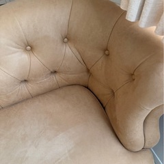 RELAX FORM 関家具 チェスターフィールド風2人掛けソファ　ファブリックの画像